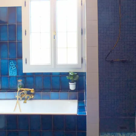 Beautiful Family With Sea View Holiday home Ollioules