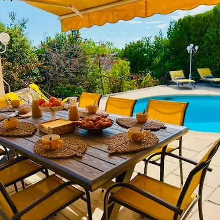 Beautiful Family With Sea View Ollioules